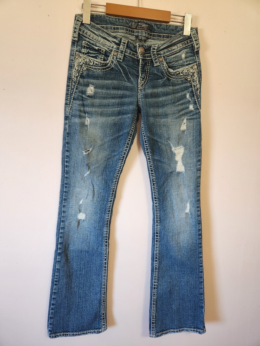 Silver Jeans Co Tuesday Low Boot Distressed Embellished Y2K Western Denim 25